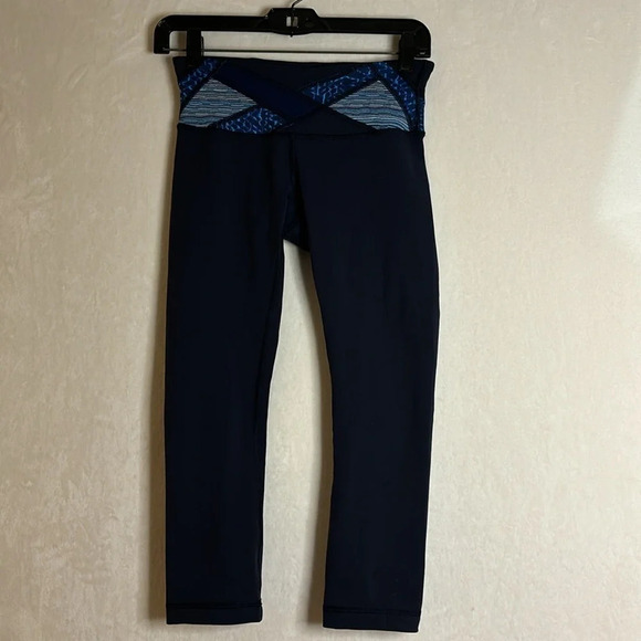 Lululemon Wunder Under Crop III Tight Women's Hero Blue Inkwell Samba Snake 4 - Picture 1 of 12